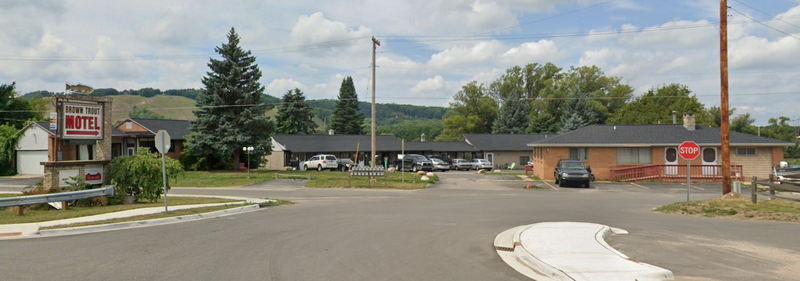 Brown Trout Motel - 2022 Street View (newer photo)